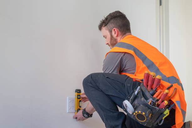 Best Commercial Electrician Services  in Cuyahoga Falls, OH